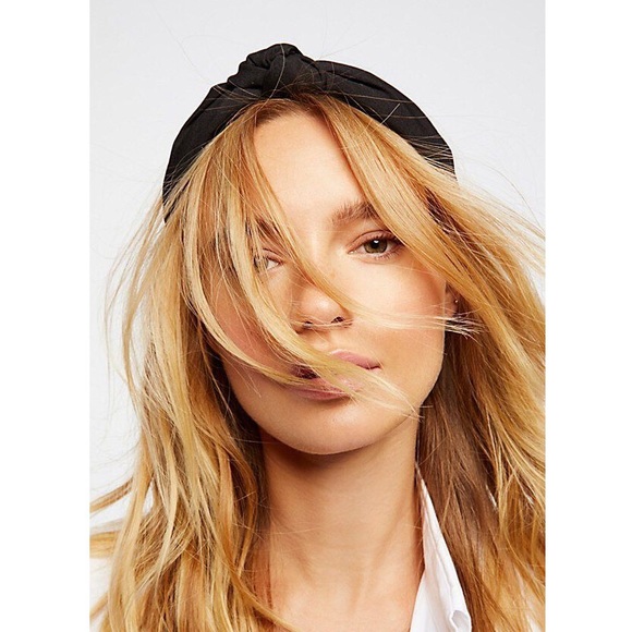 Free People Accessories - NWT Free People Knotted Alice Headband Black New